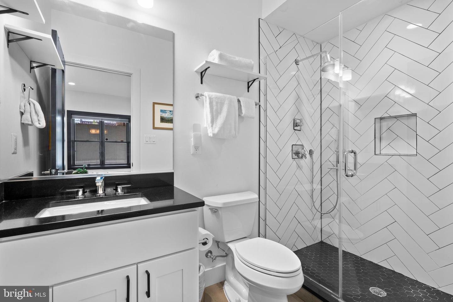 1169 Neal St NE #1