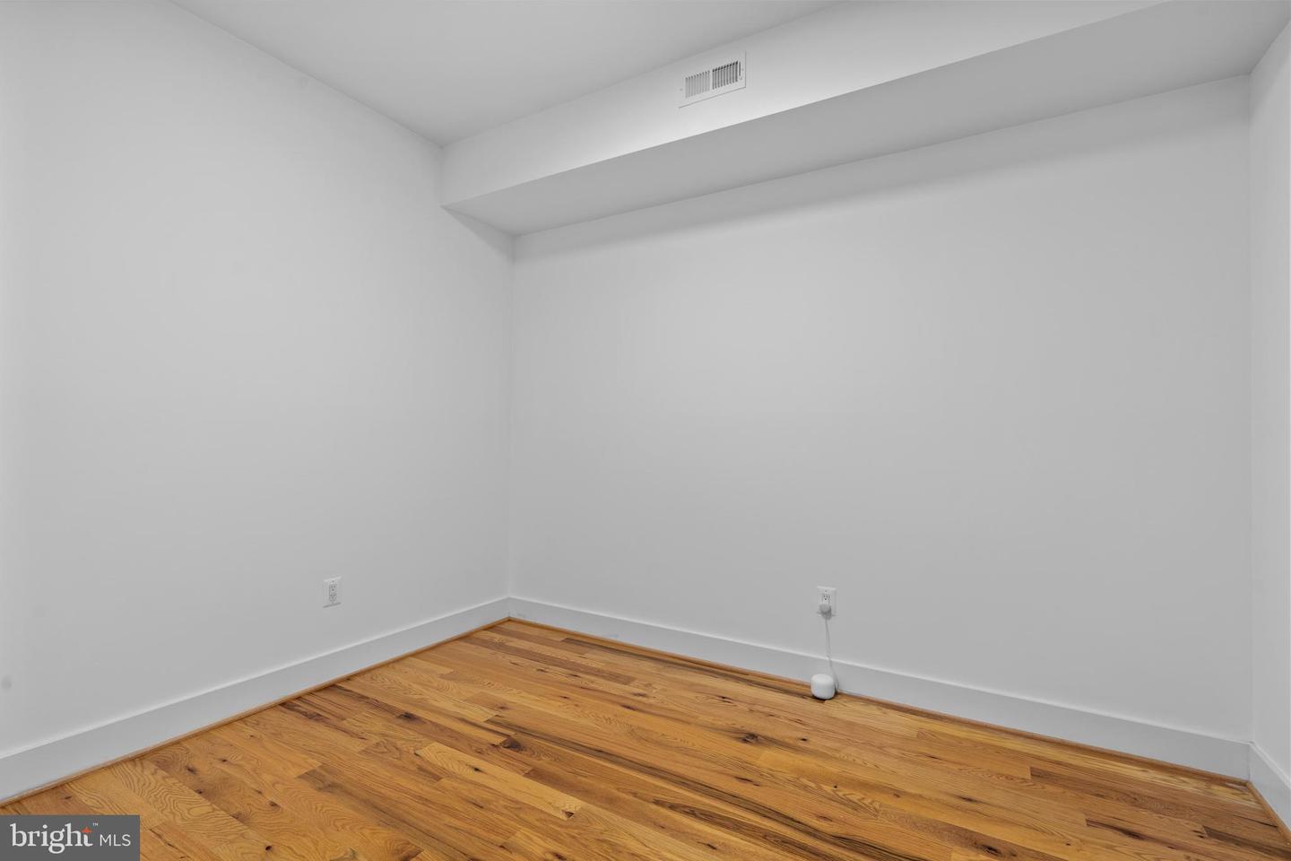 1169 Neal St NE #1