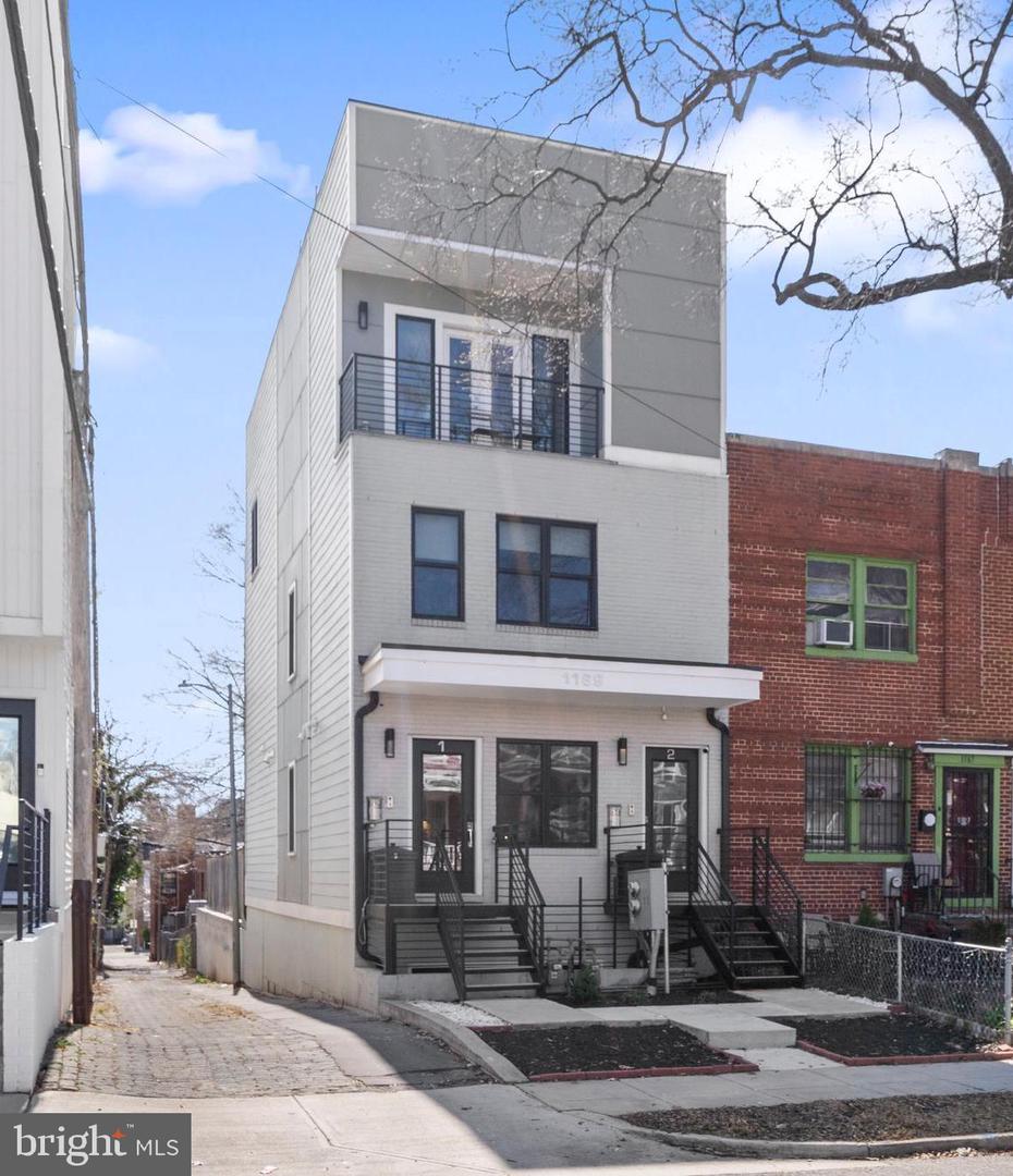 1169 Neal St NE #1