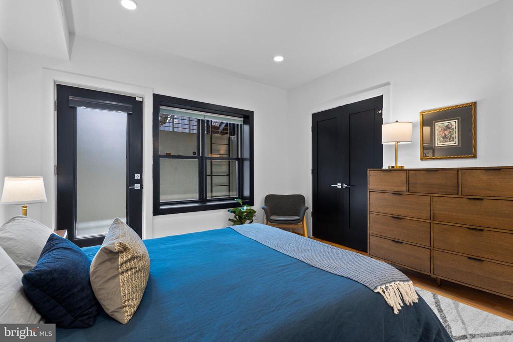 1169 Neal St NE #1