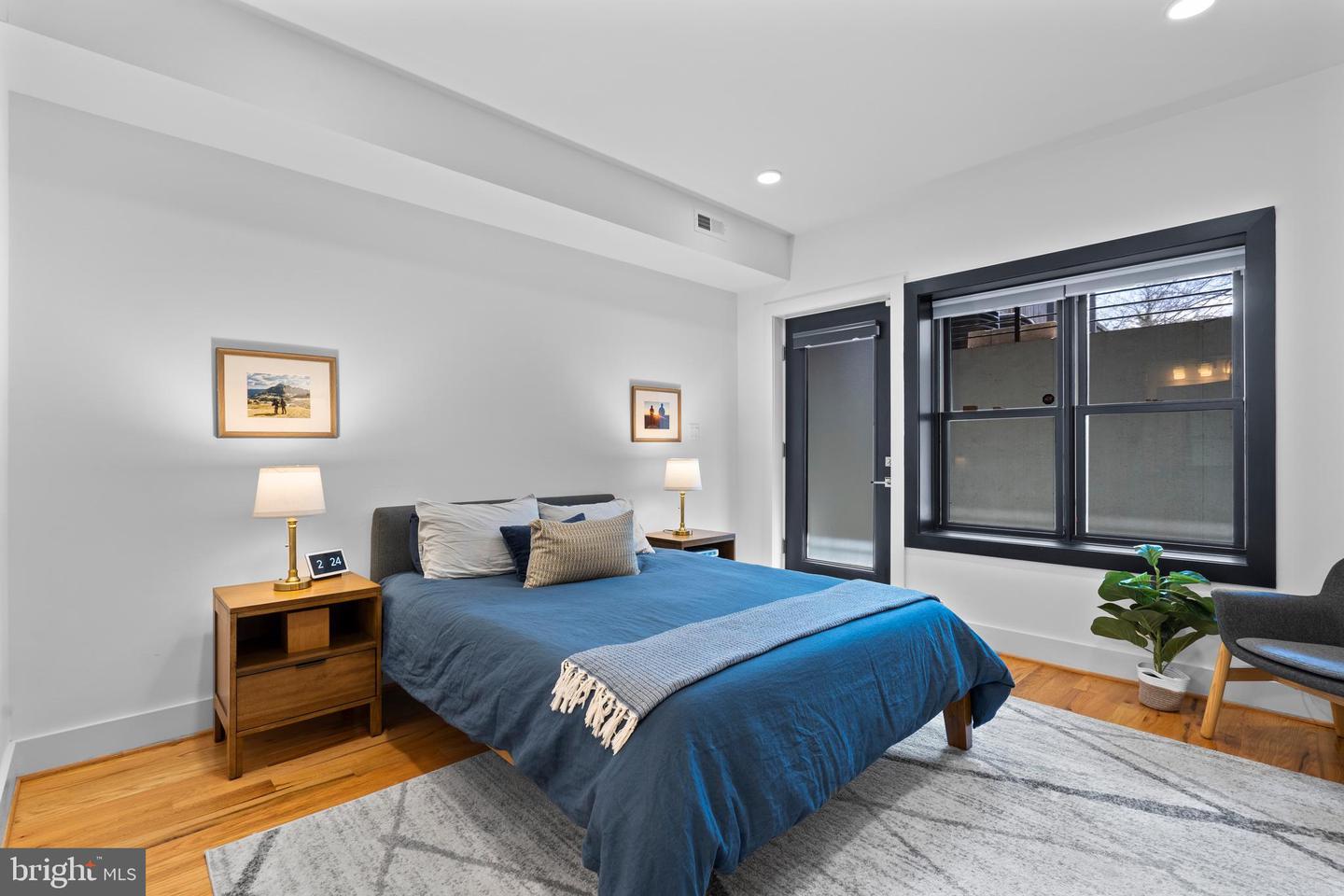 1169 Neal St NE #1