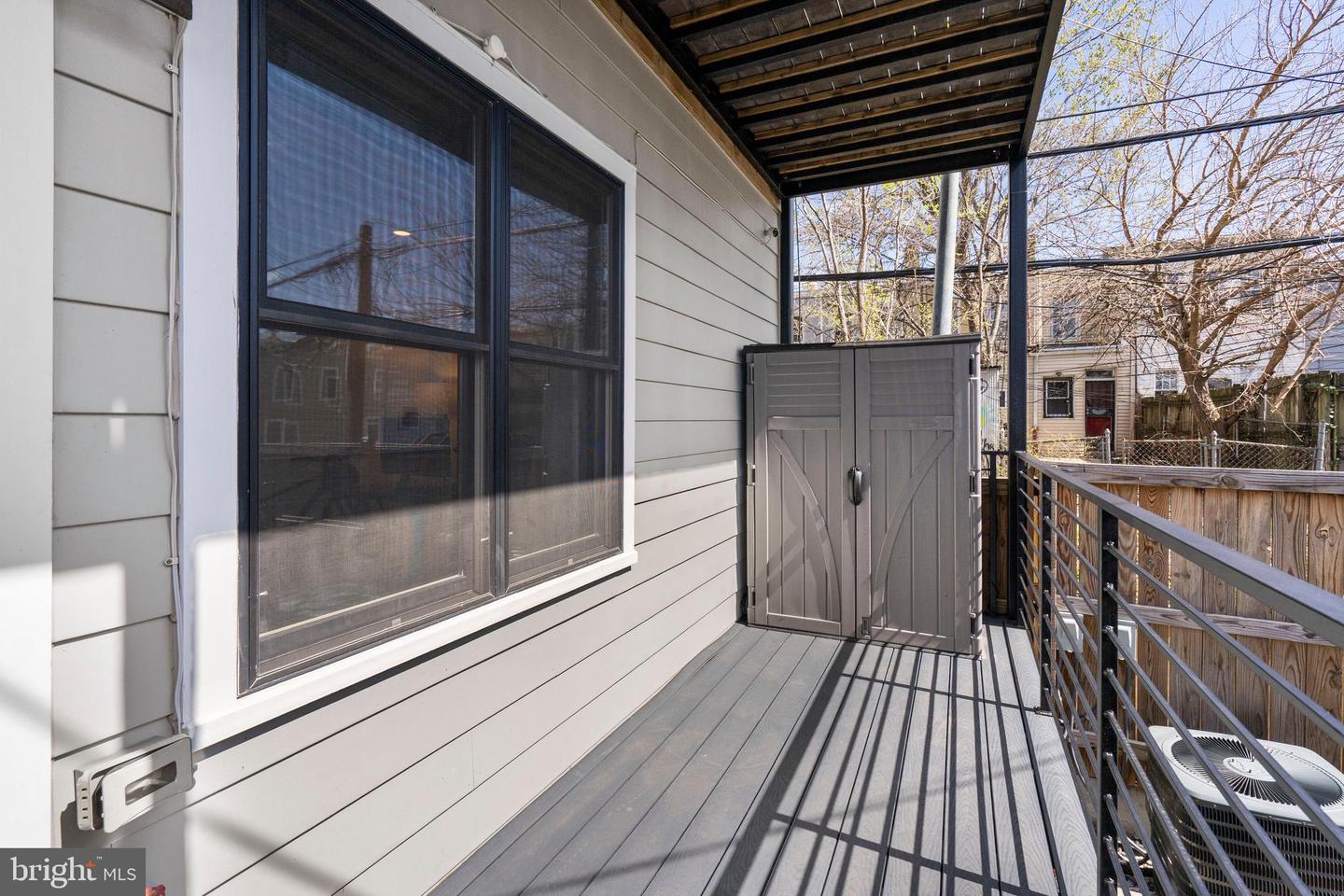 1169 Neal St NE #1