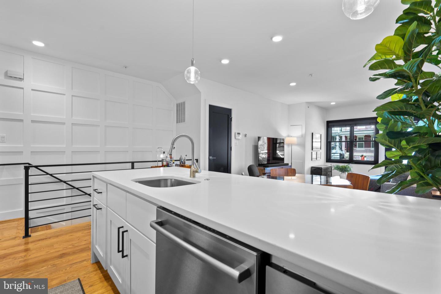 1169 Neal St NE #1