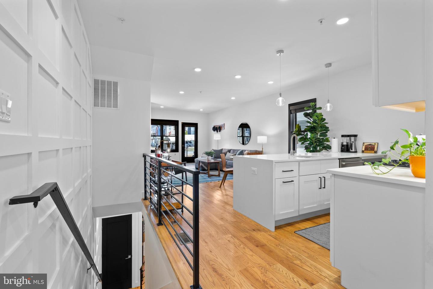 1169 Neal St NE #1