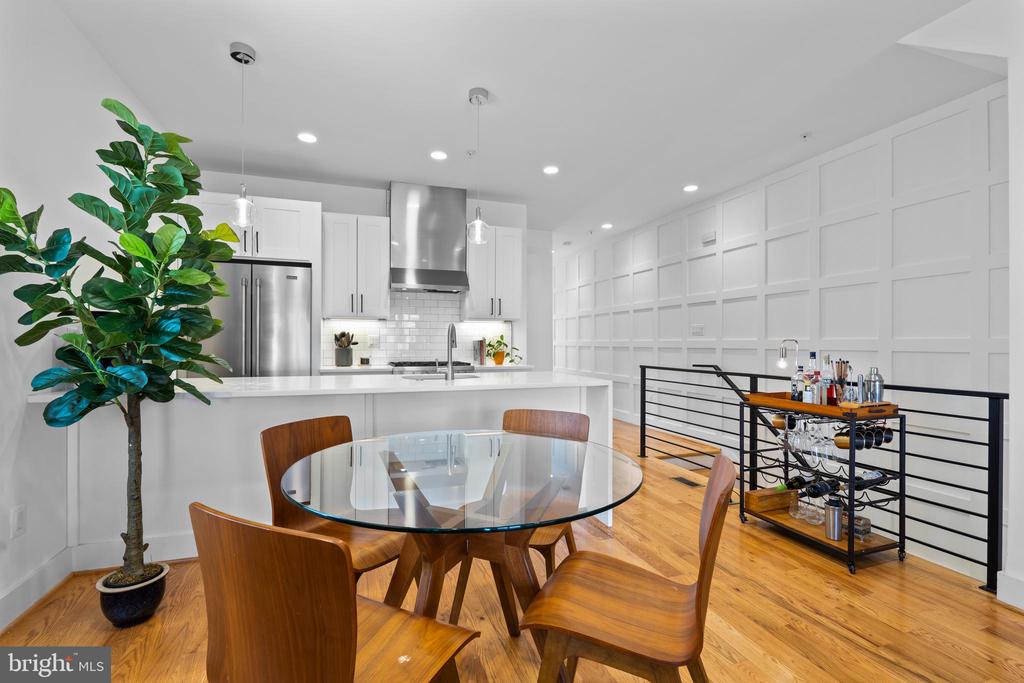 1169 Neal St NE #1