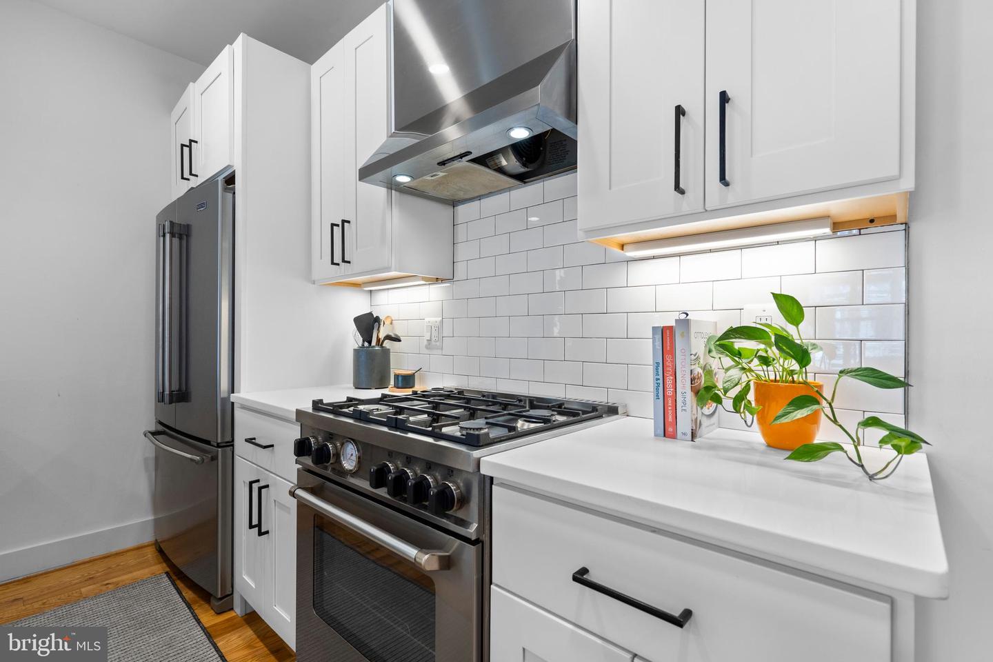 1169 Neal St NE #1