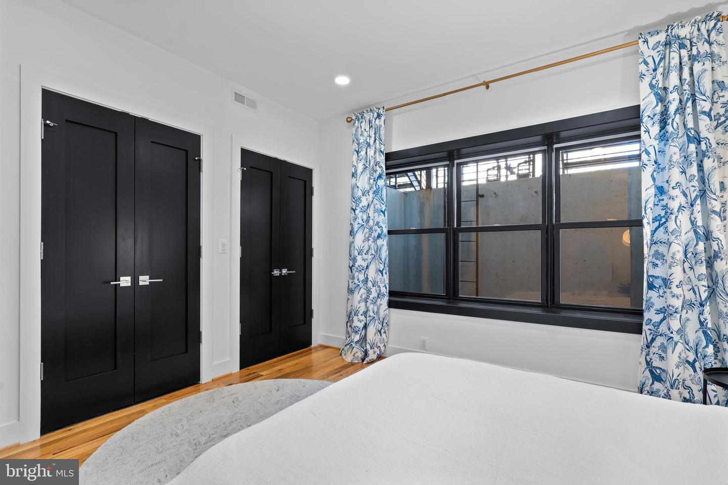 1169 Neal St NE #1