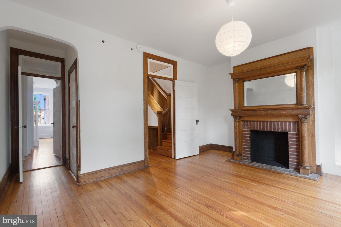 108 3rd St NE