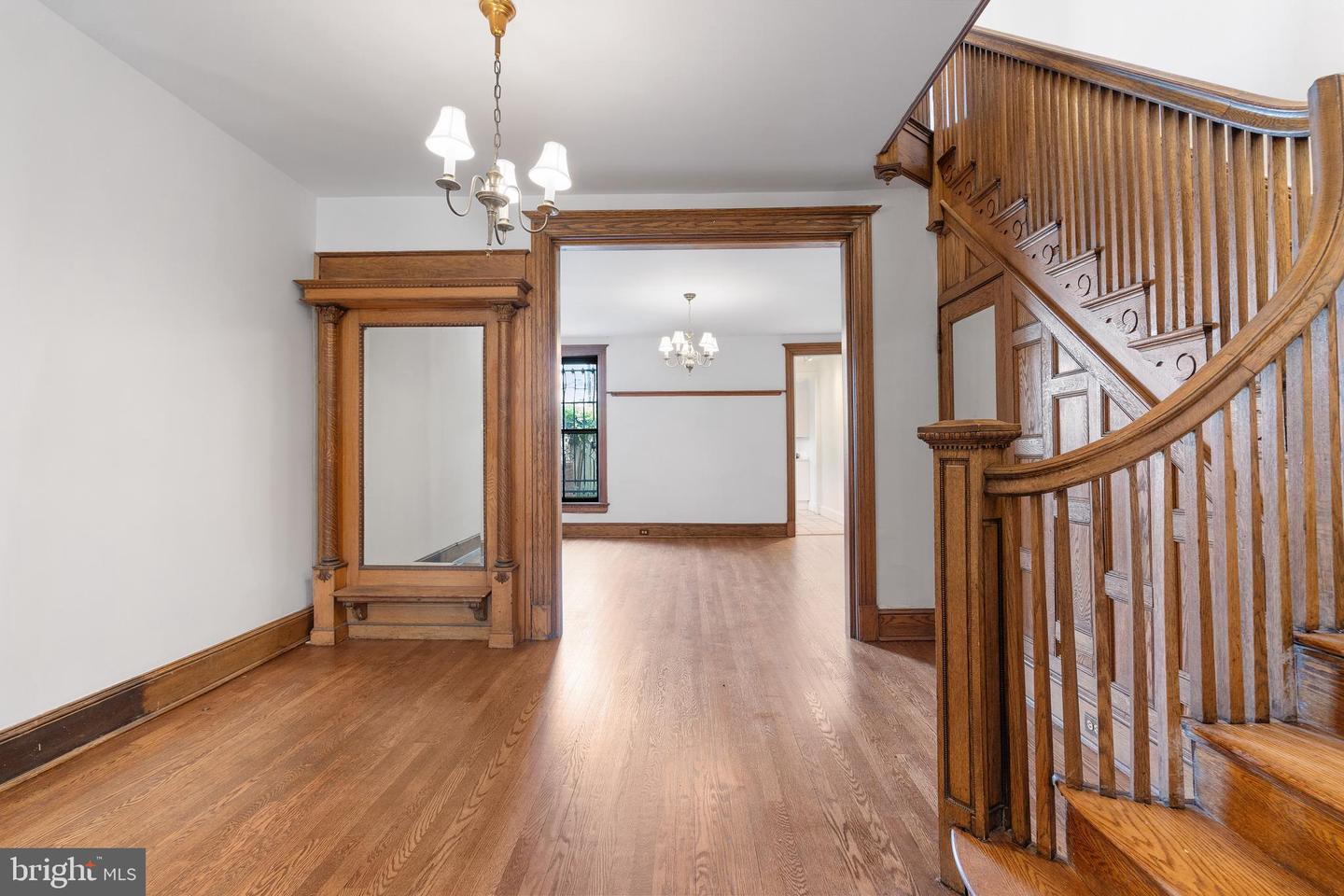 108 3rd St NE