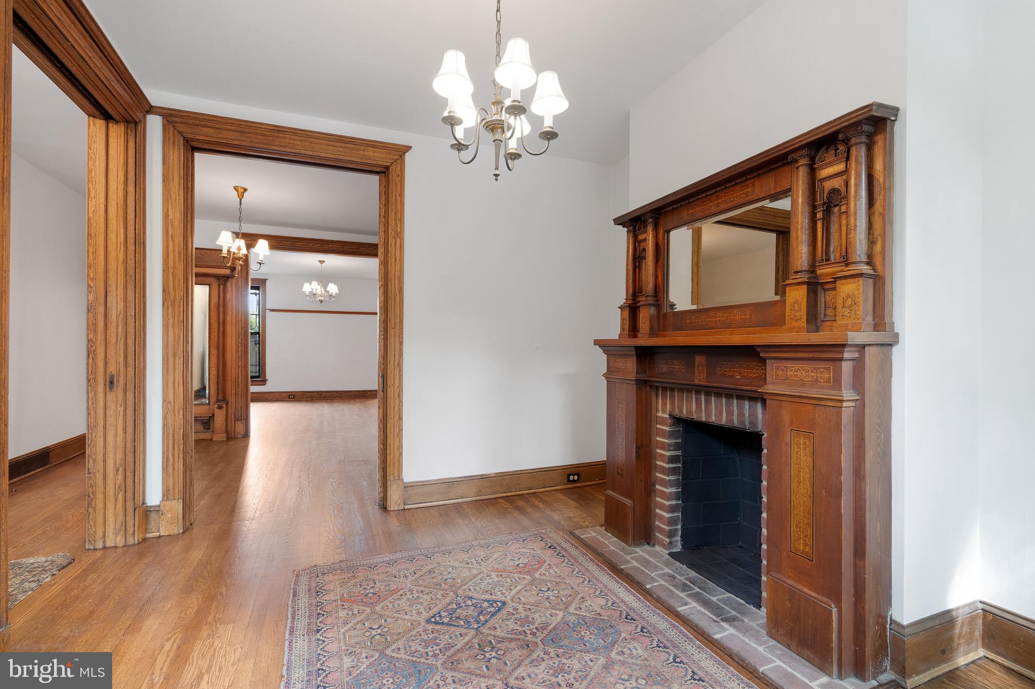 108 3rd St NE