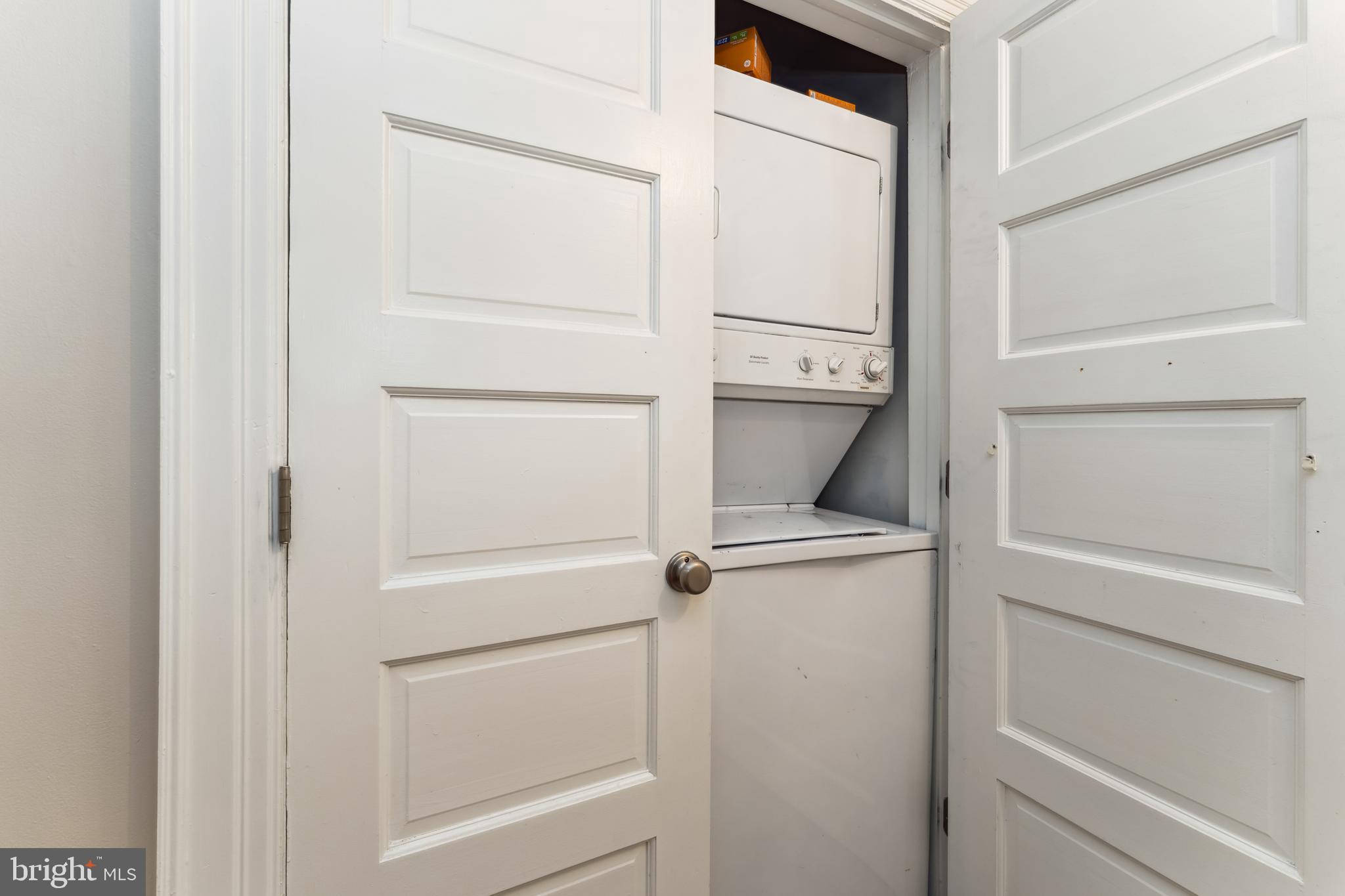 1419 Clifton St NW #101