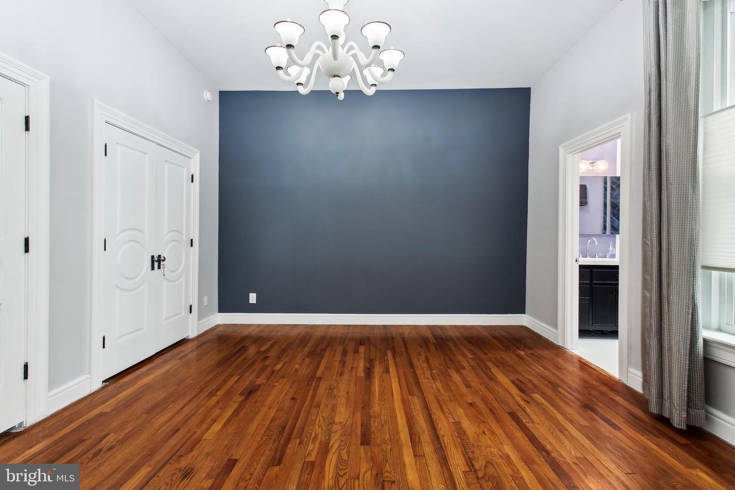 1300 MASSACHUSETTS NW #104