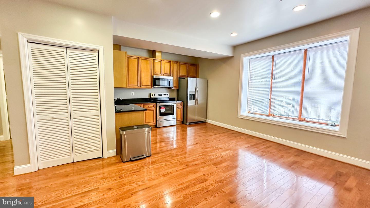 3408 SHERMAN AVE NW #101