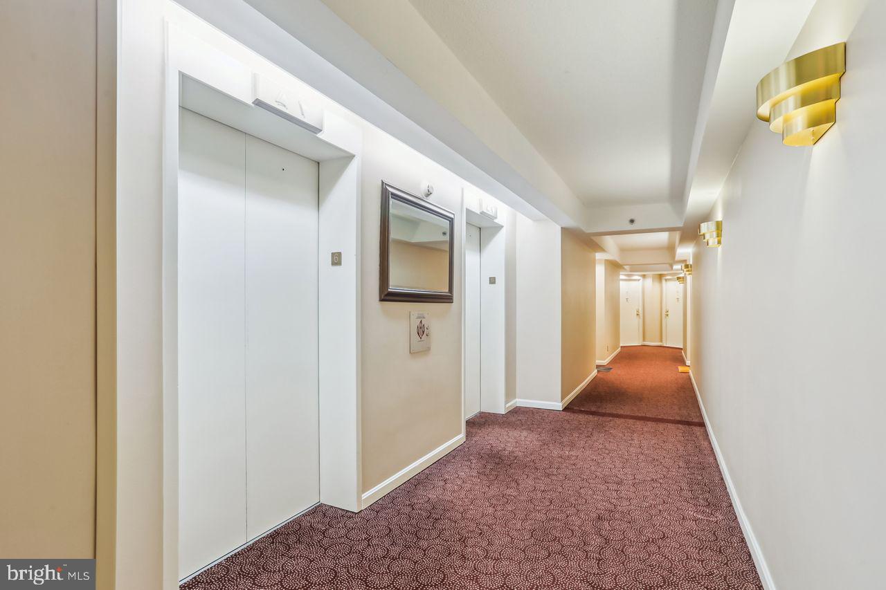 1401 17th St NW #610