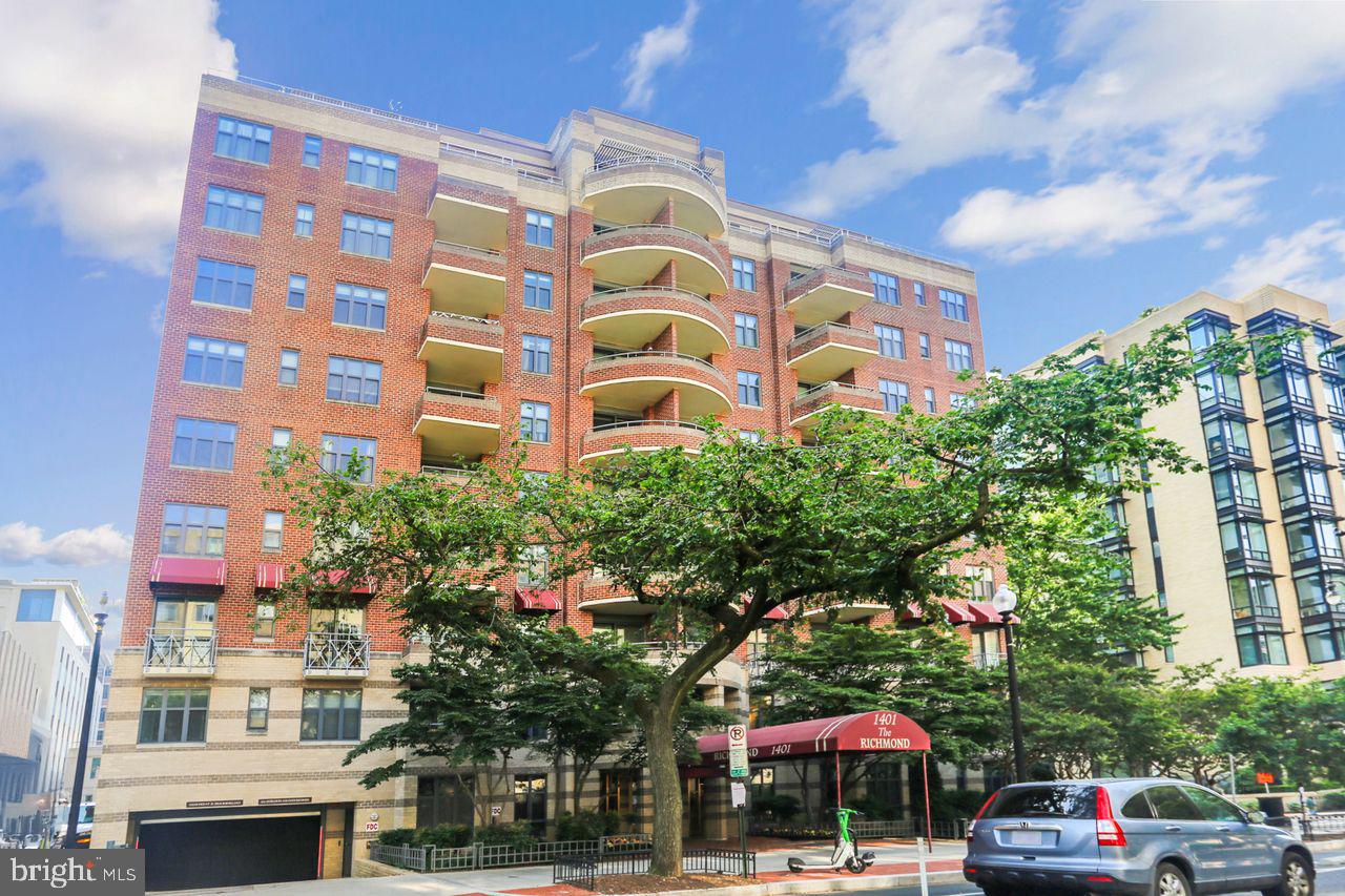 1401 17th St NW #610