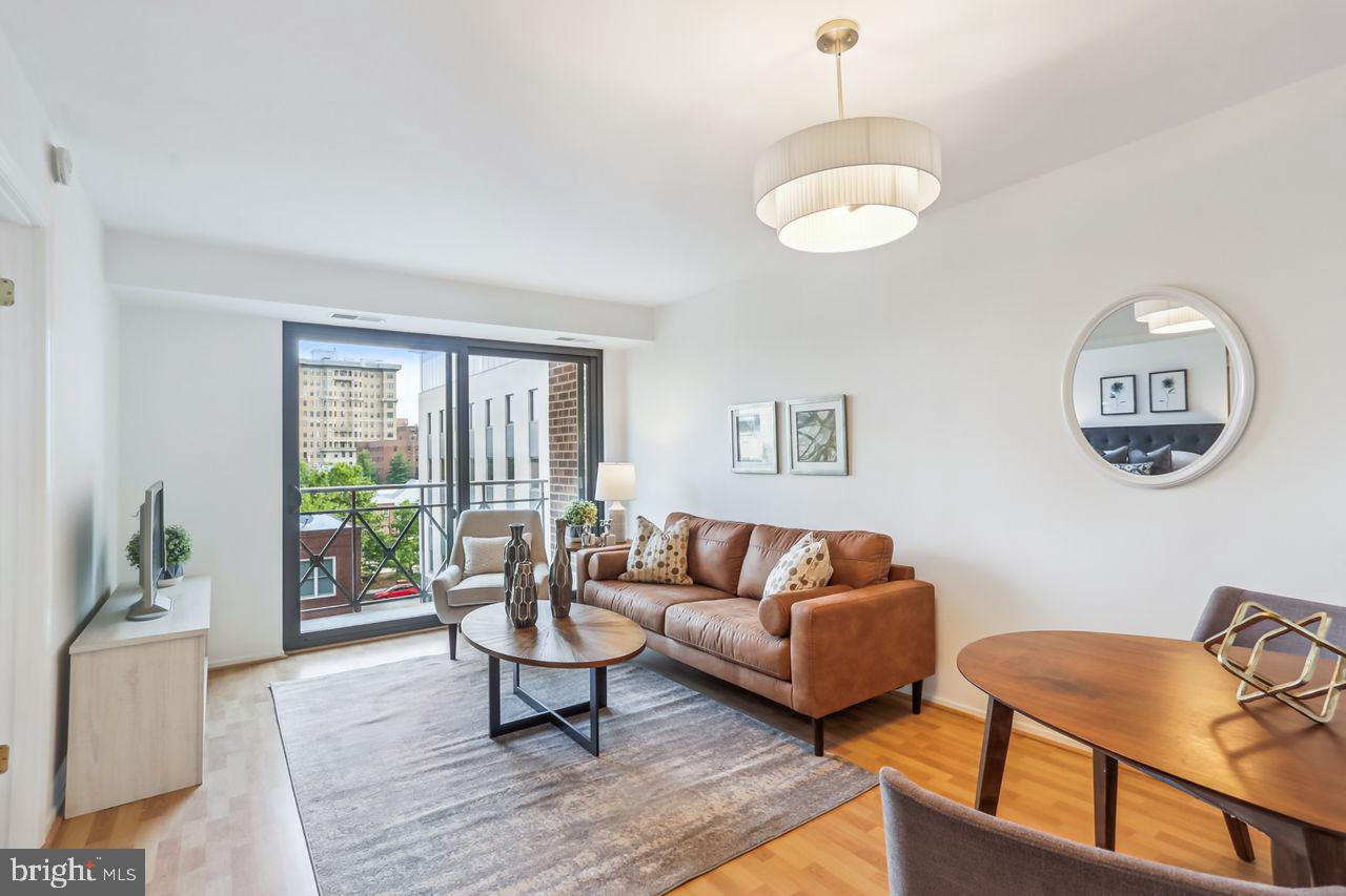 1401 17th St NW #610