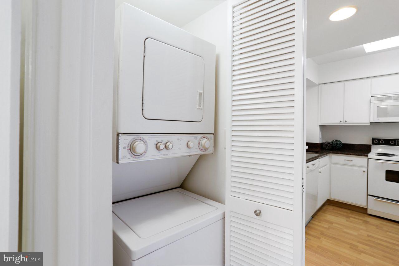 1401 17th St NW #610