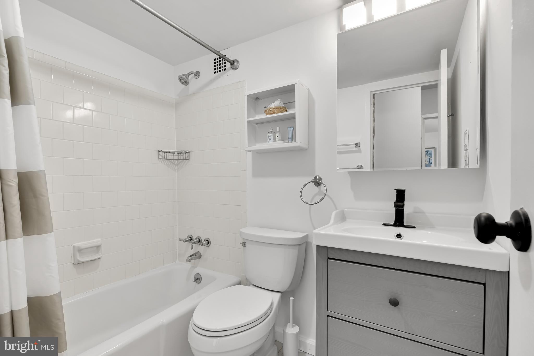 1260 21ST ST NW #706