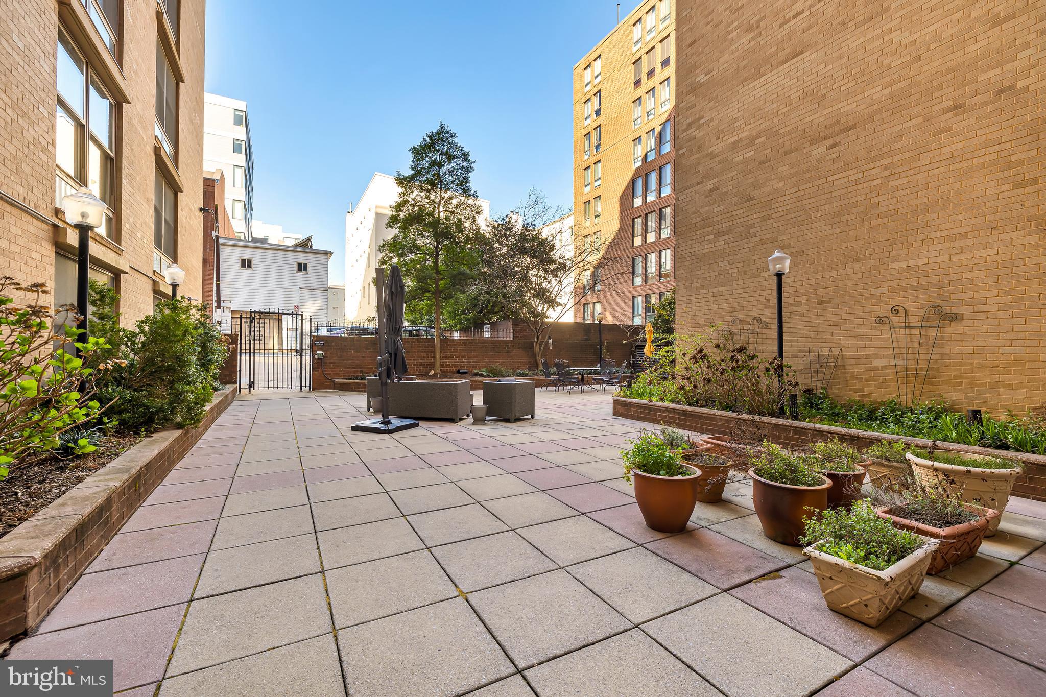 1260 21ST ST NW #706