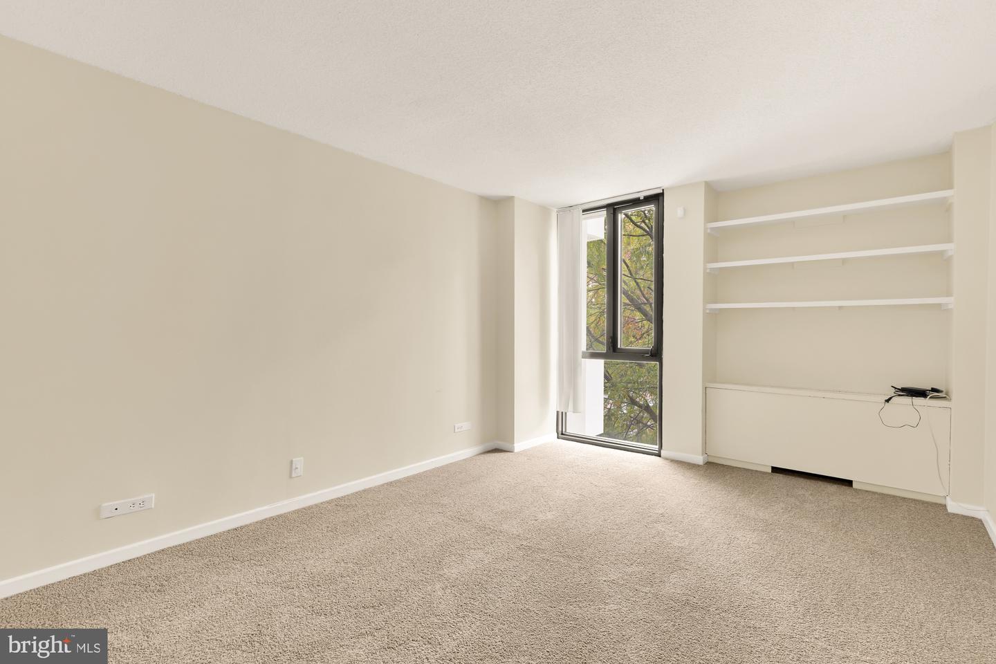 1250 4th St SW #W214