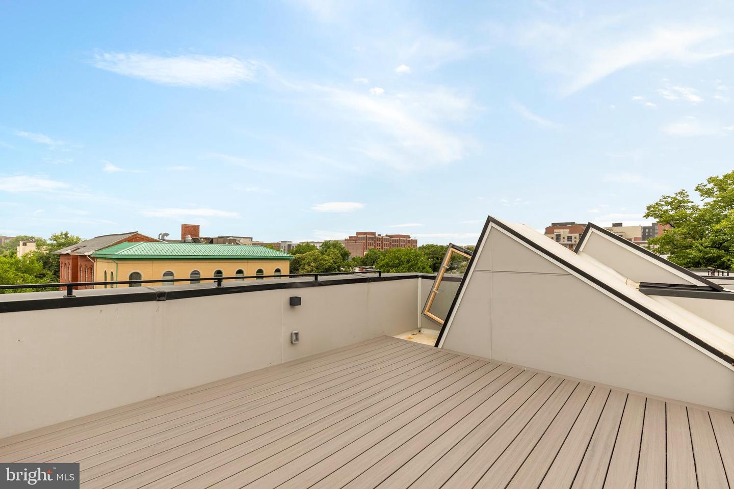 507 L St NE #3b