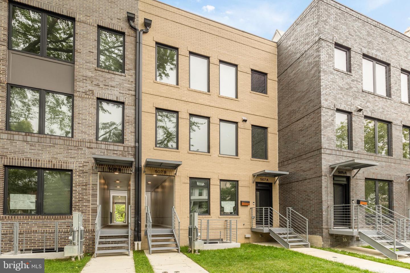 507 L St NE #3b