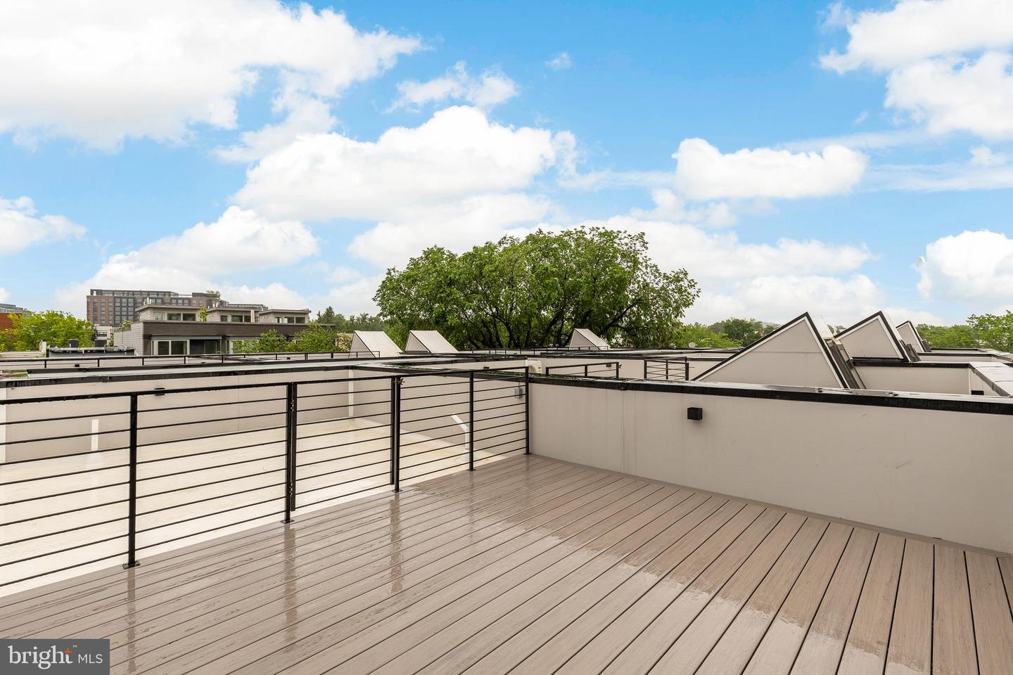 509 L St NE #4b