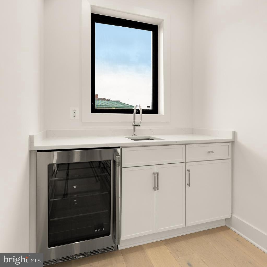 509 L St NE #4b