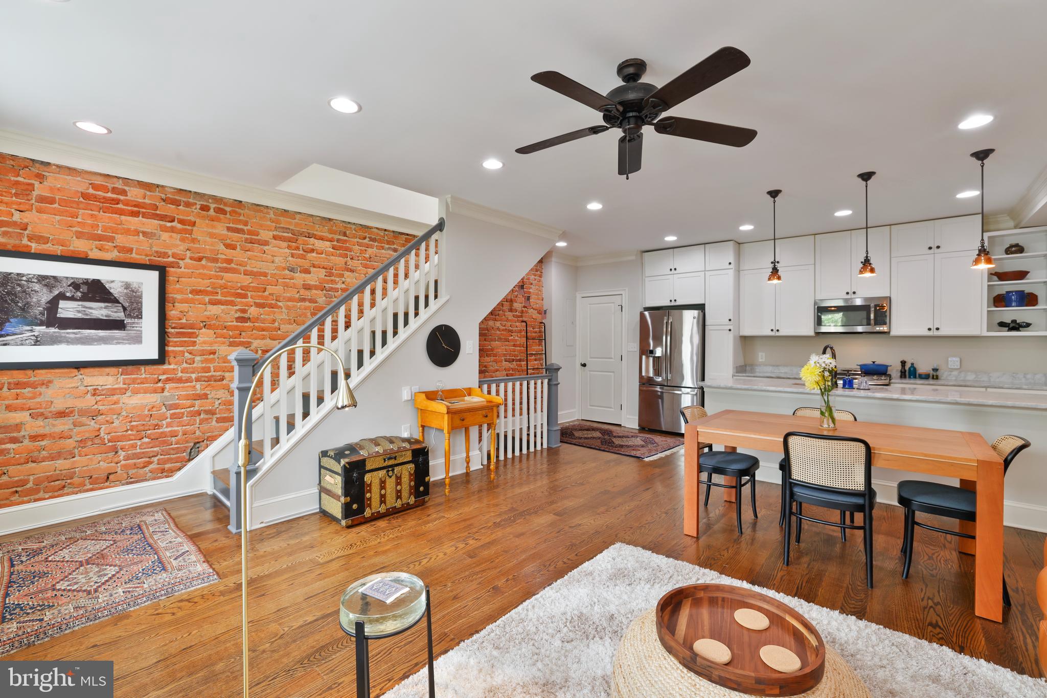 1732 Bay St SE #1