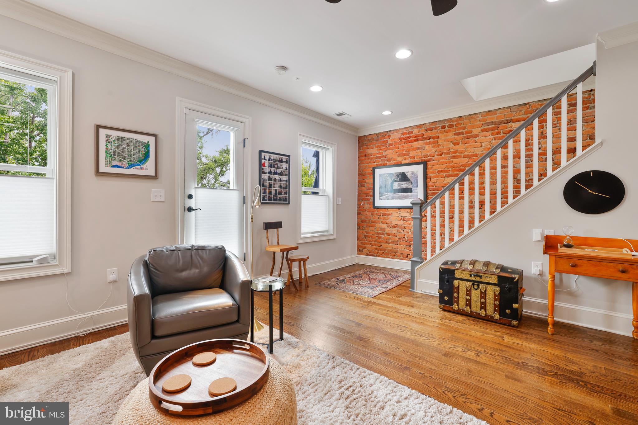 1732 Bay St SE #1