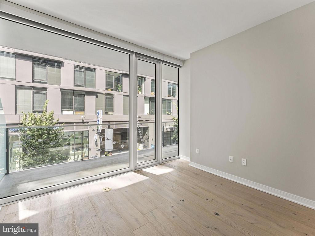 601 WHARF ST SW #211