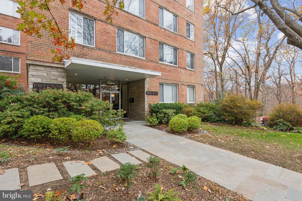4100 W St NW #511