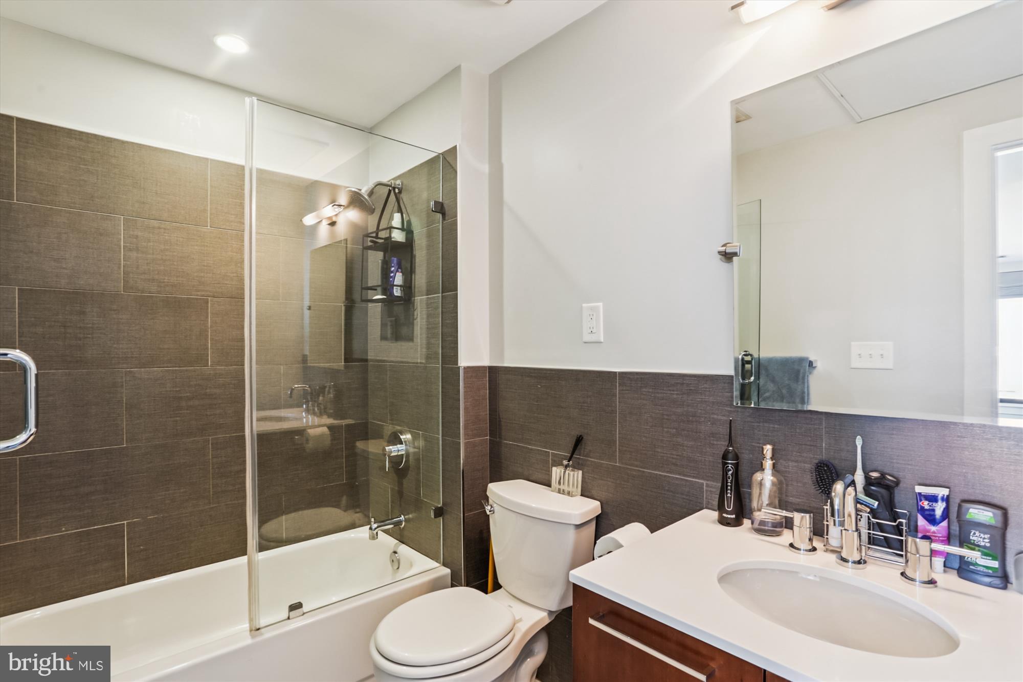 1634 14th St NW #604