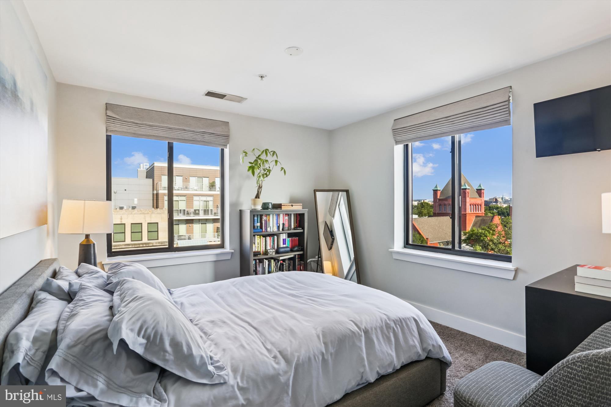 1634 14th St NW #604