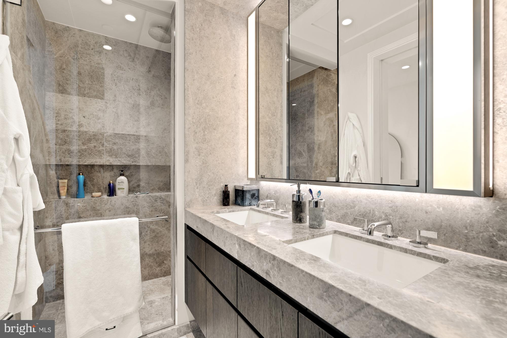 601 WHARF ST SW #804