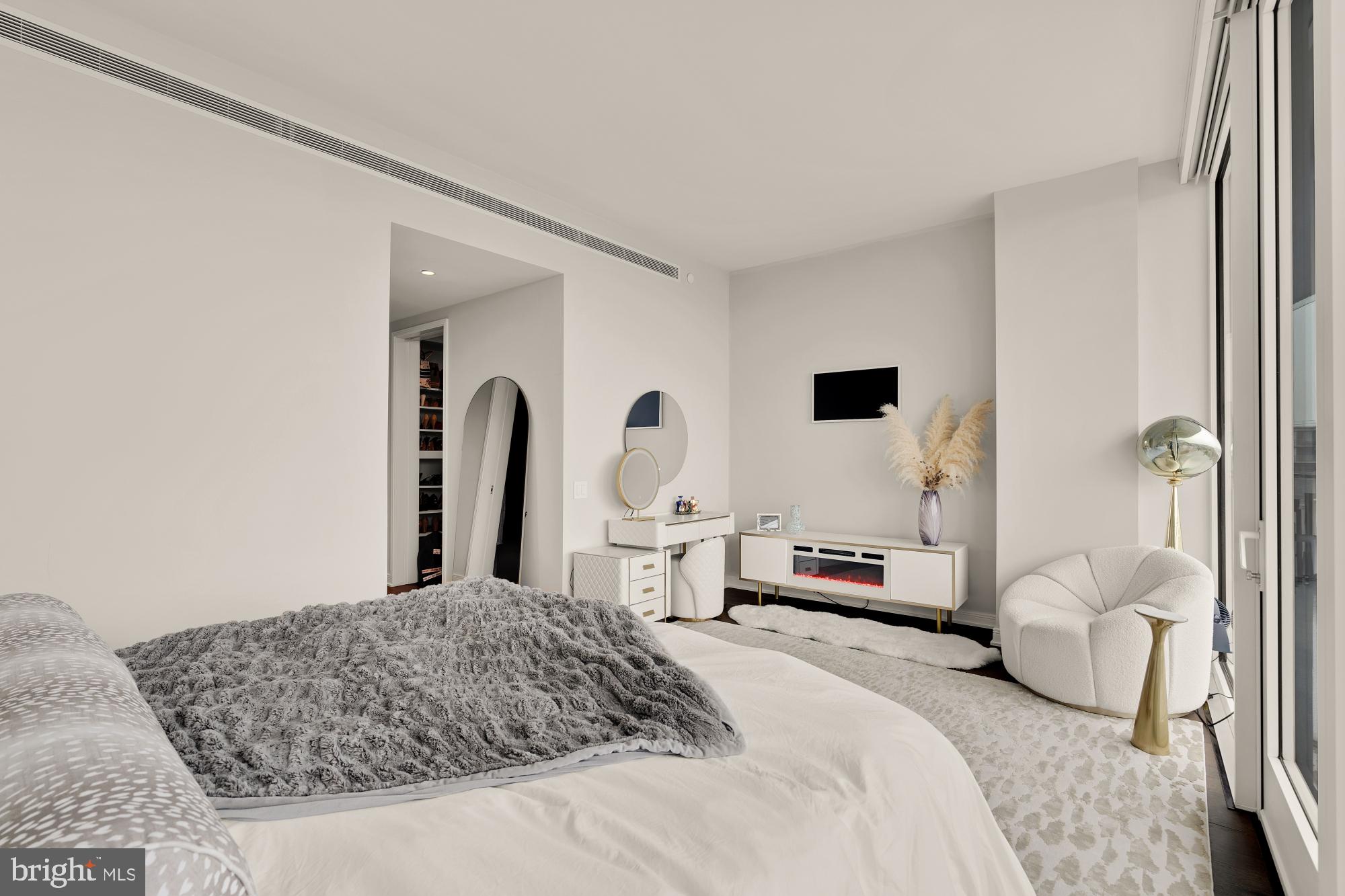 601 WHARF ST SW #804