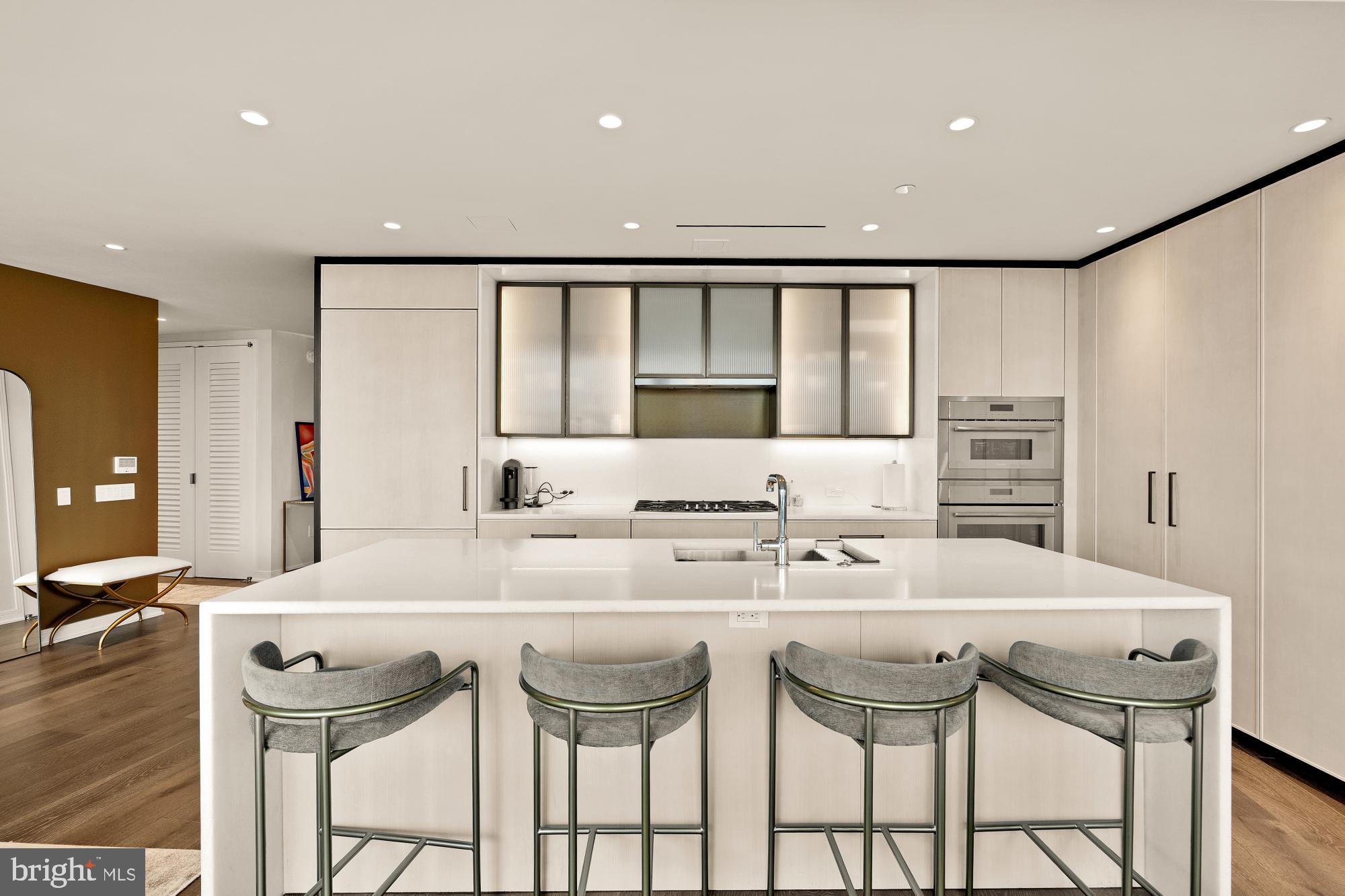 601 WHARF ST SW #804