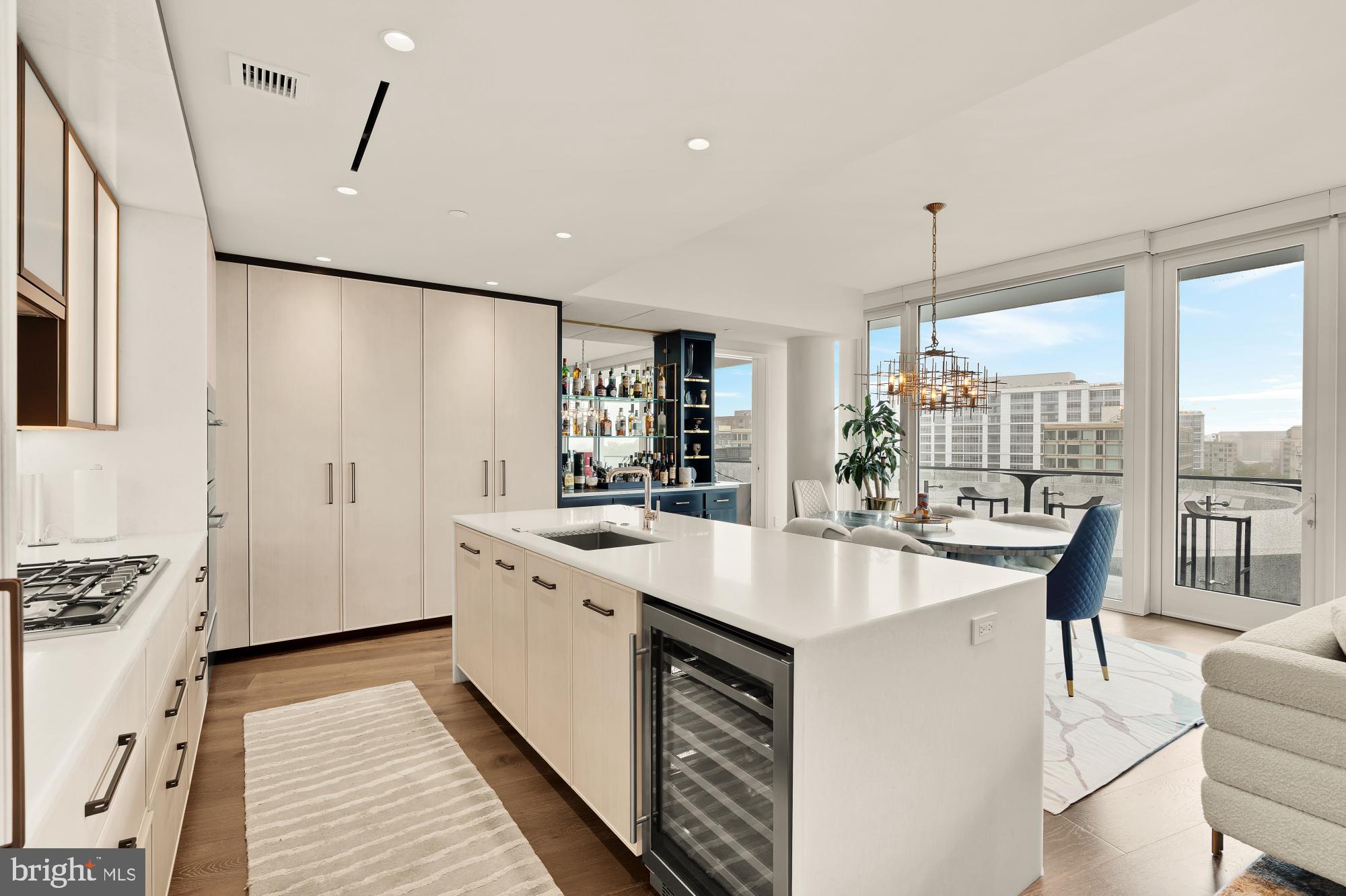 601 WHARF ST SW #804