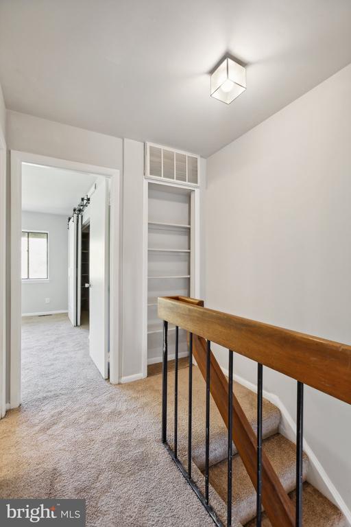 3115 HAWTHORNE DRIVE NE 3115