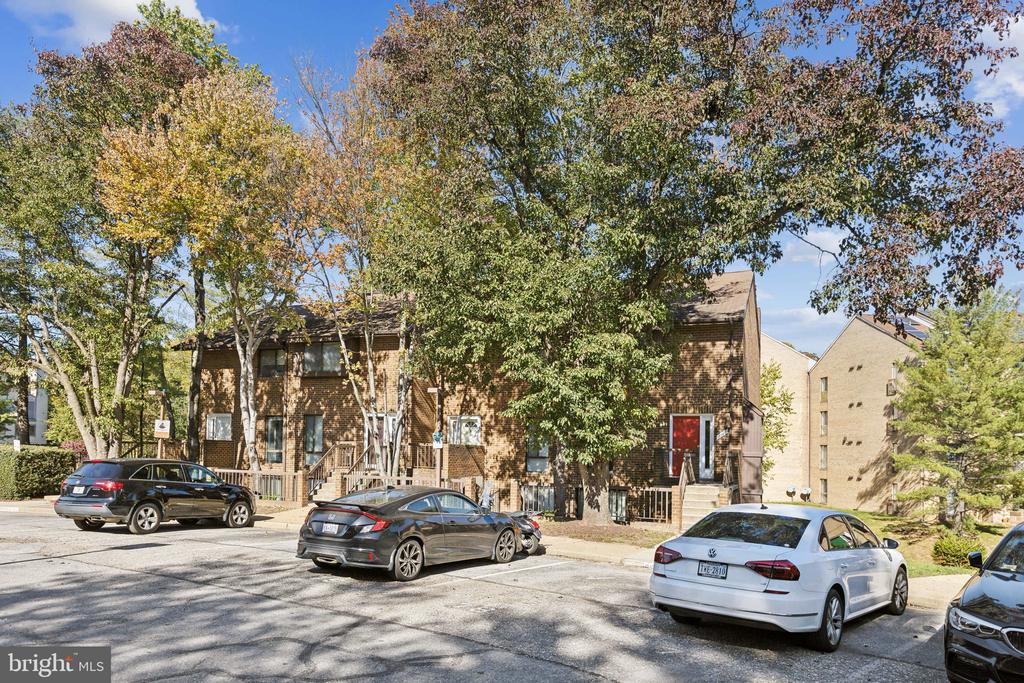 3115 HAWTHORNE DRIVE NE 3115