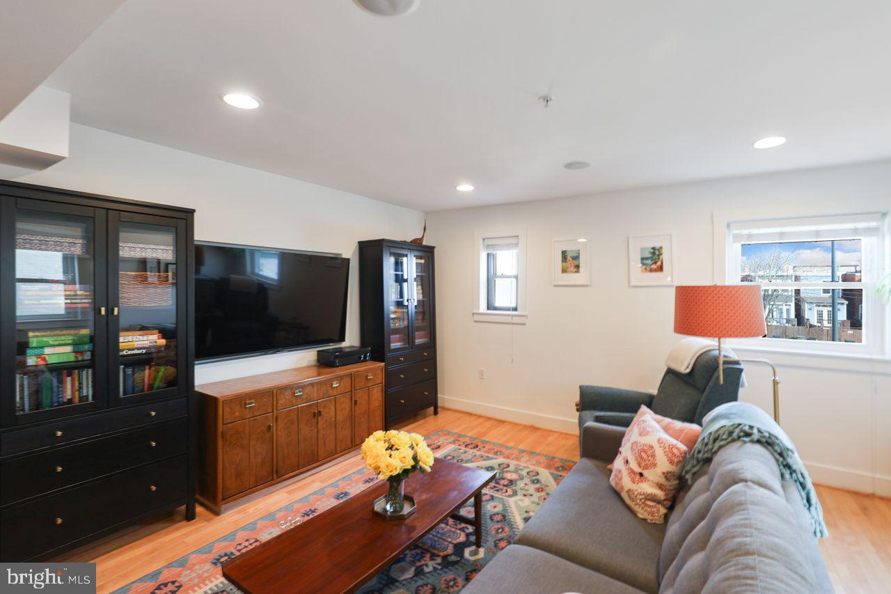 1520 INDEPENDENCE AVENUE SE 202