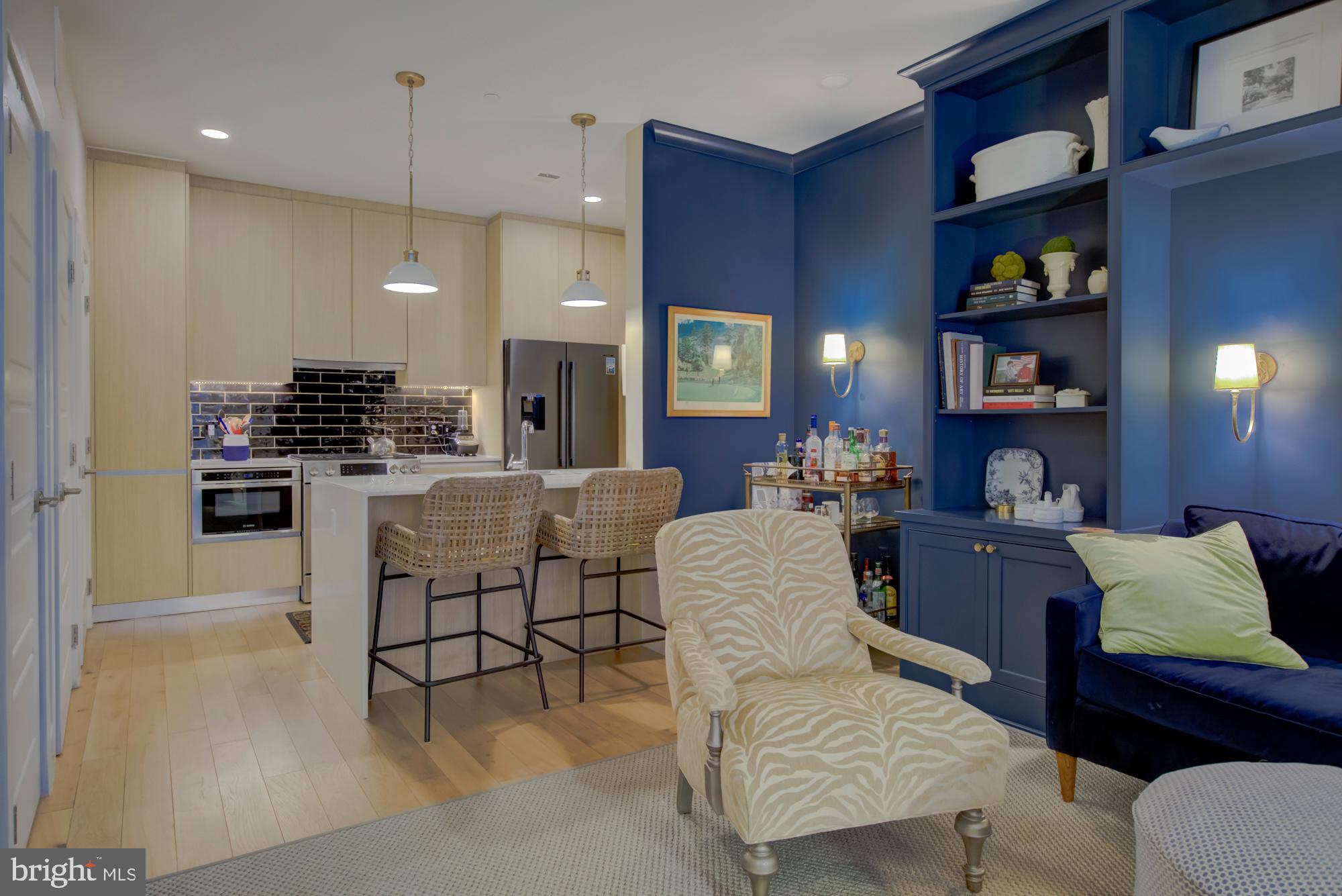 1309 E STREET SE 12
