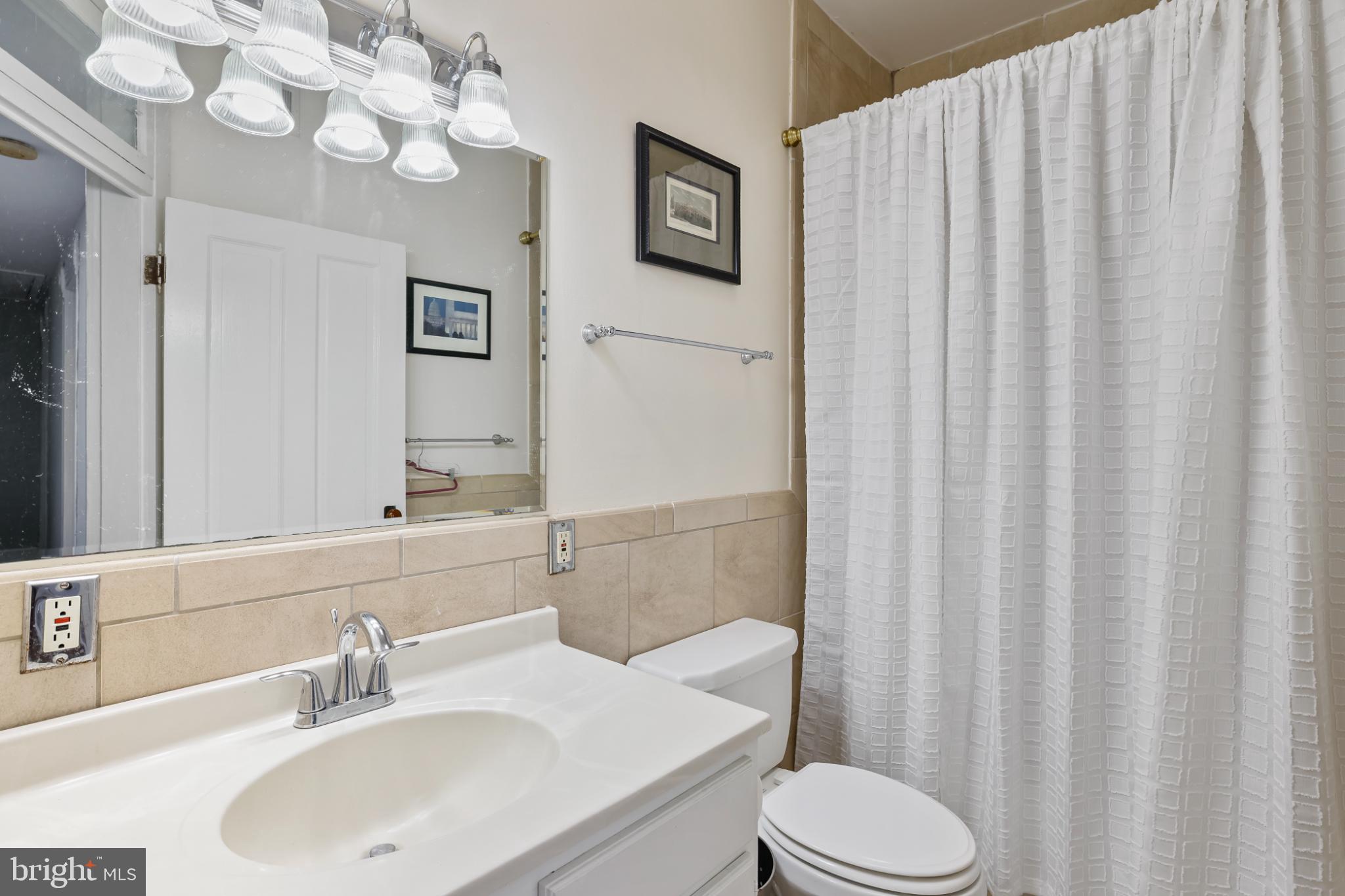 430 NEW JERSEY AVENUE SE