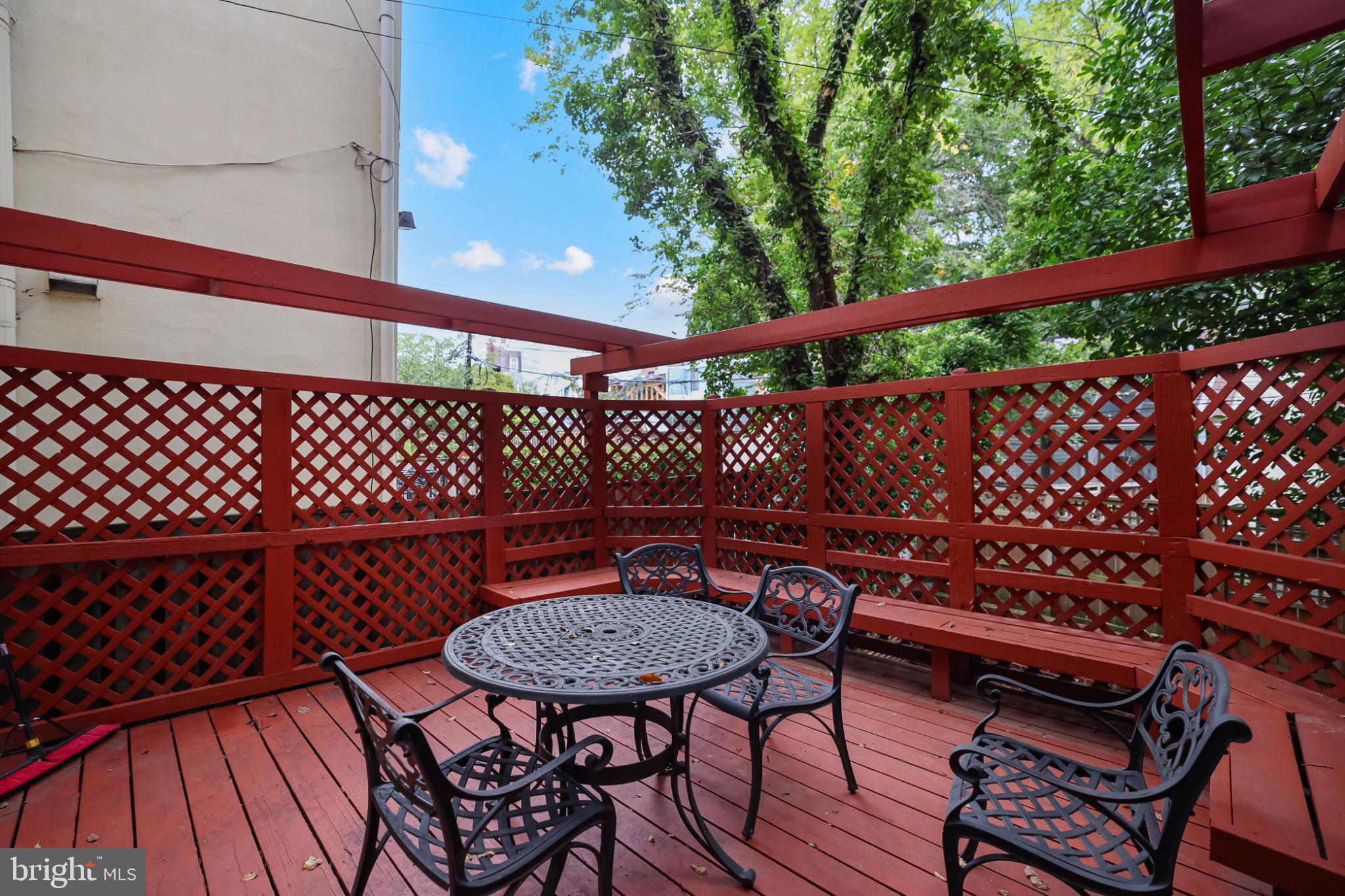 430 NEW JERSEY AVENUE SE