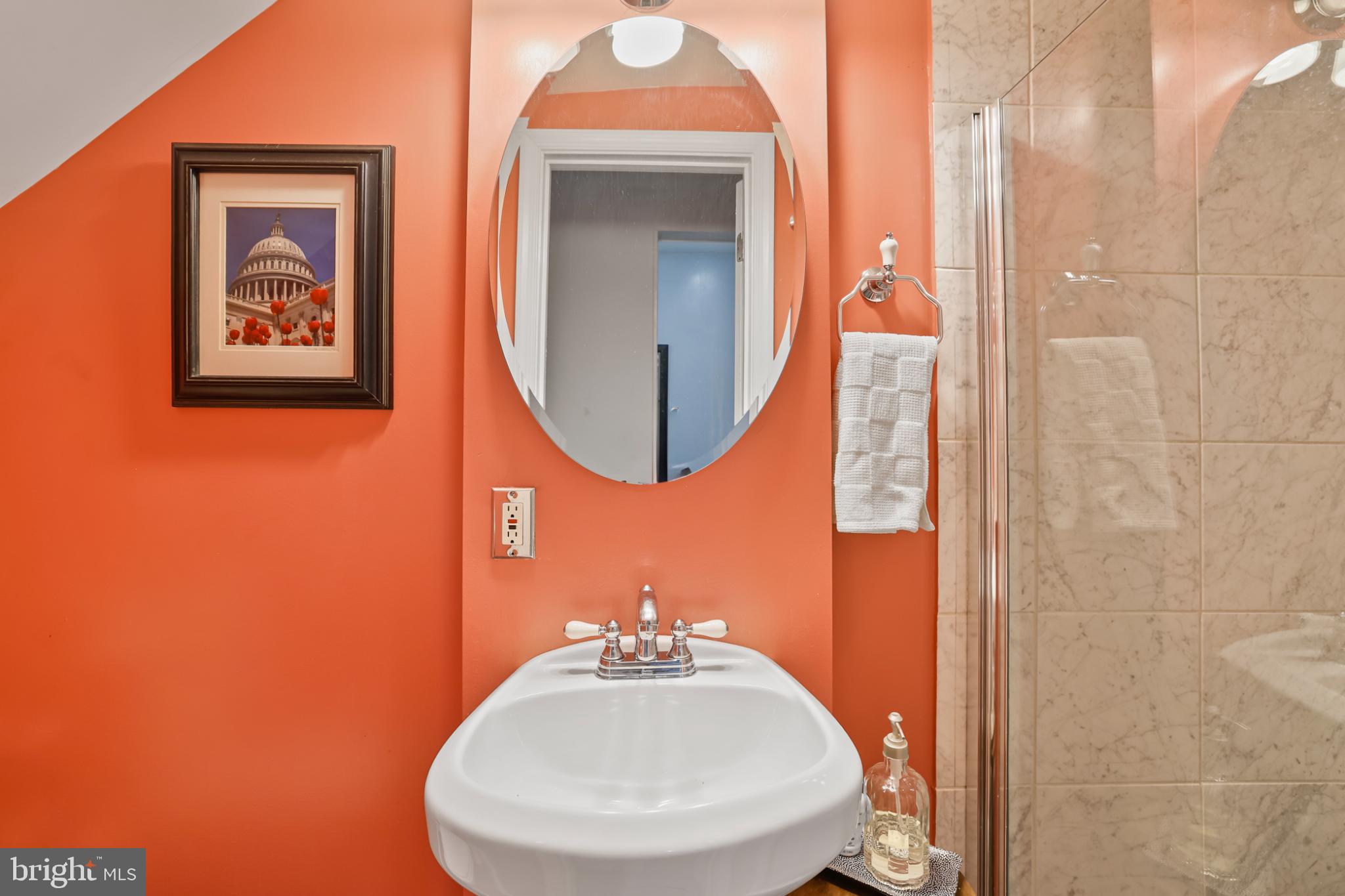 430 NEW JERSEY AVENUE SE