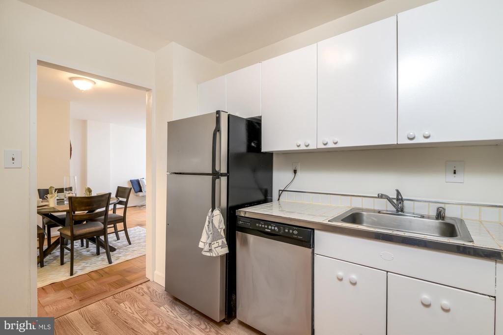 2939 VAN NESS STREET NW 1031