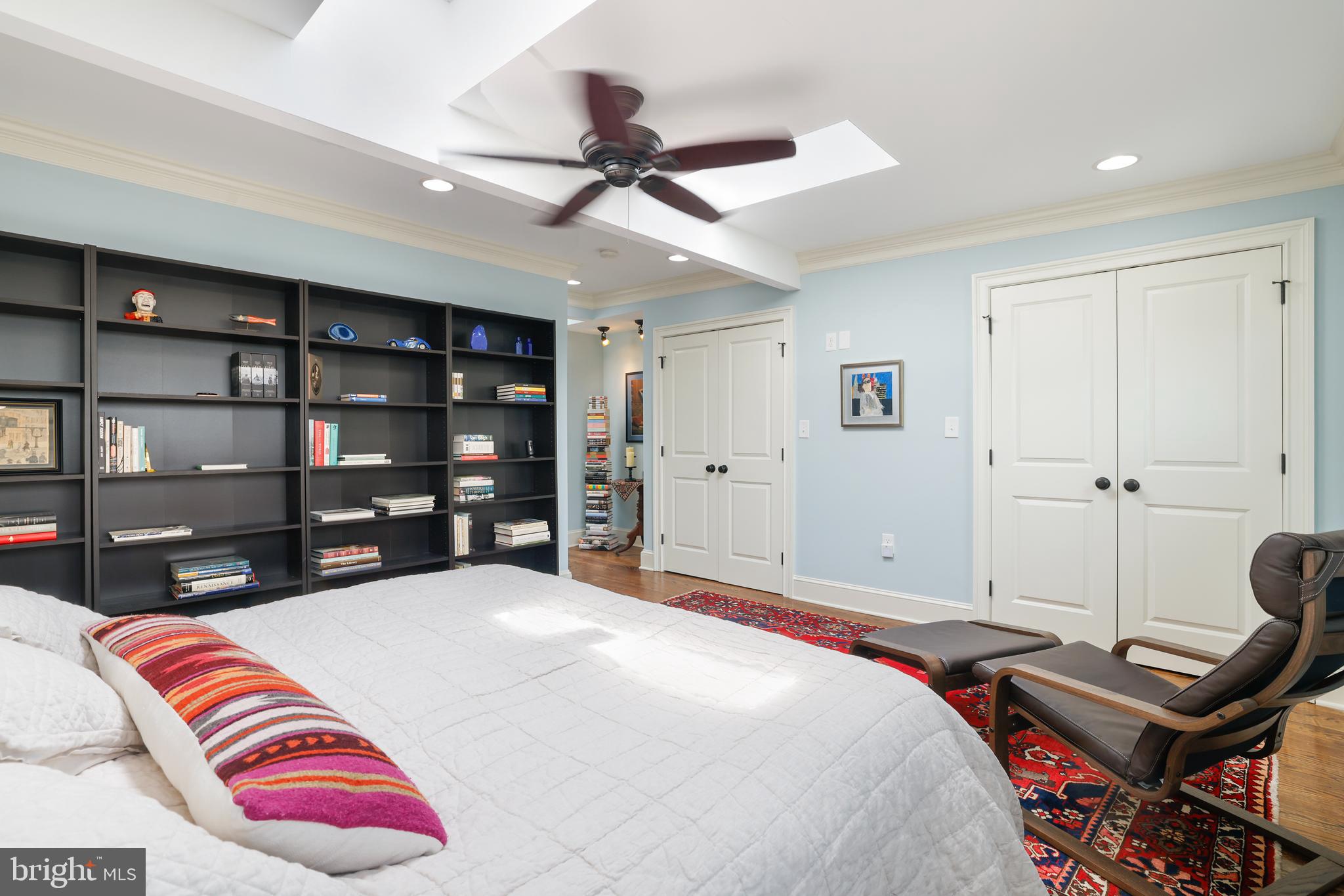 1732 BAY STREET SE 1