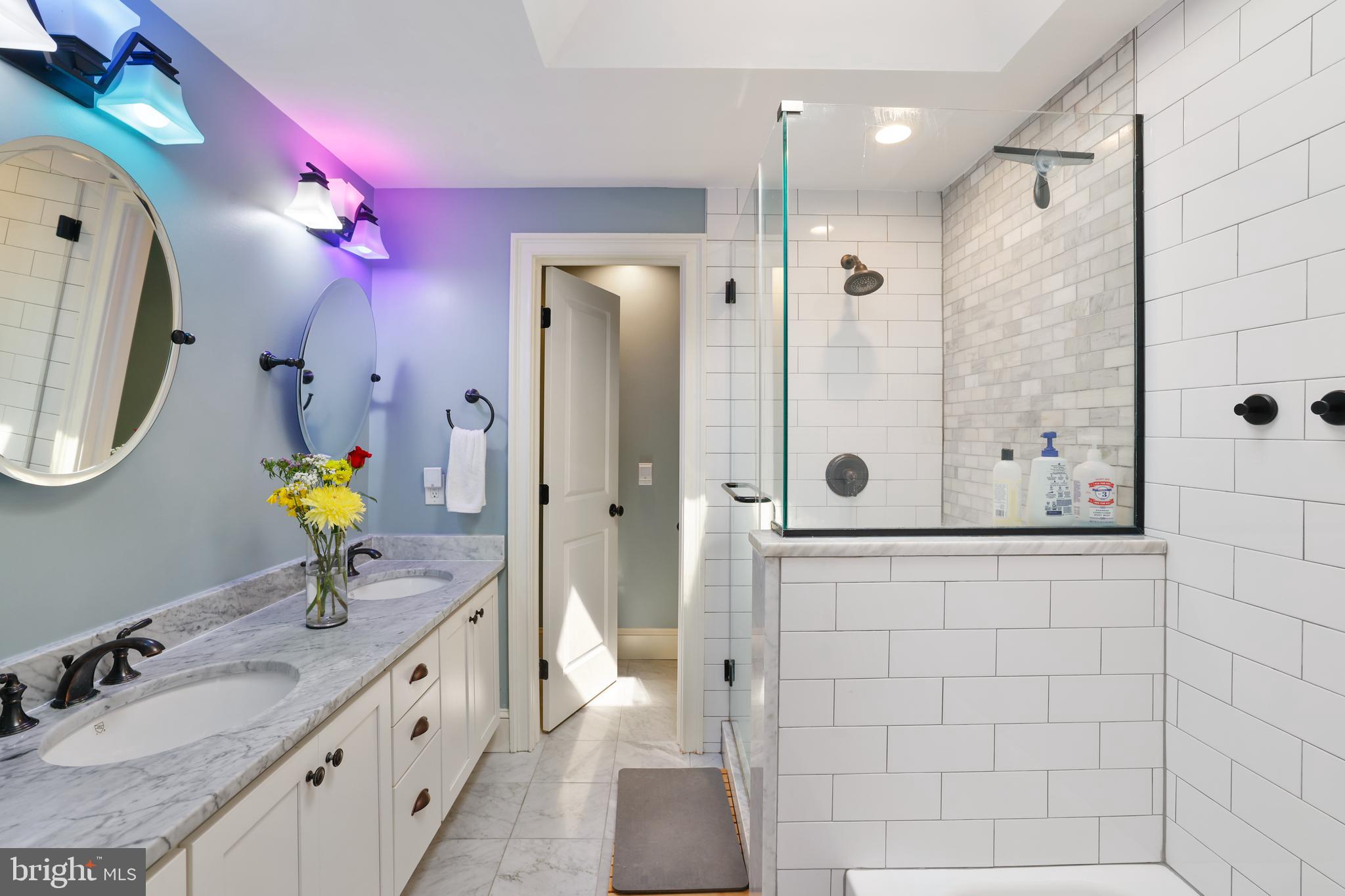 1732 BAY STREET SE 1