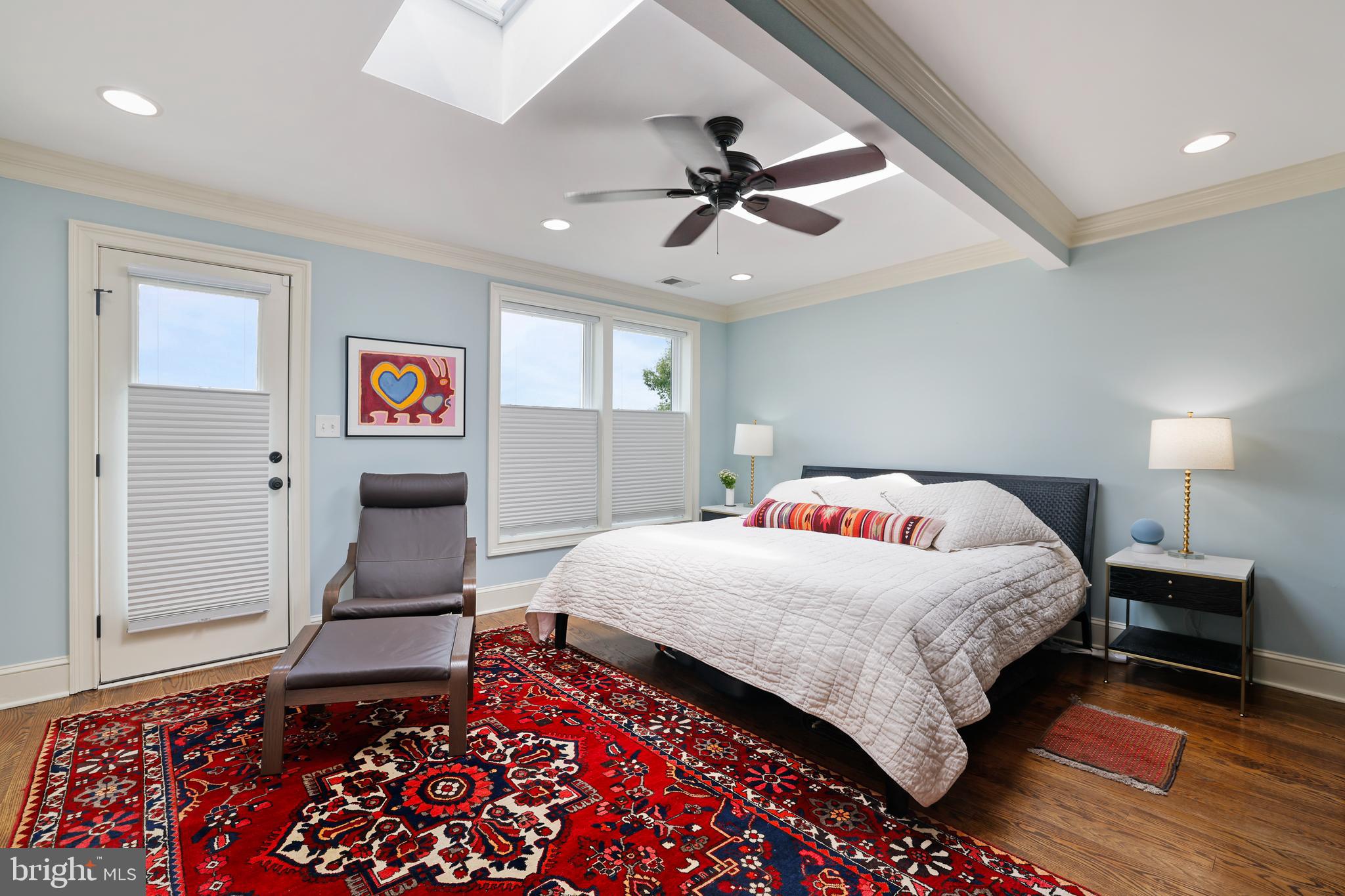 1732 BAY STREET SE 1