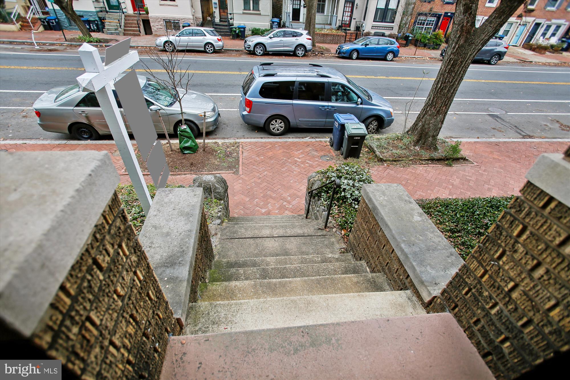 344 11TH STREET SE